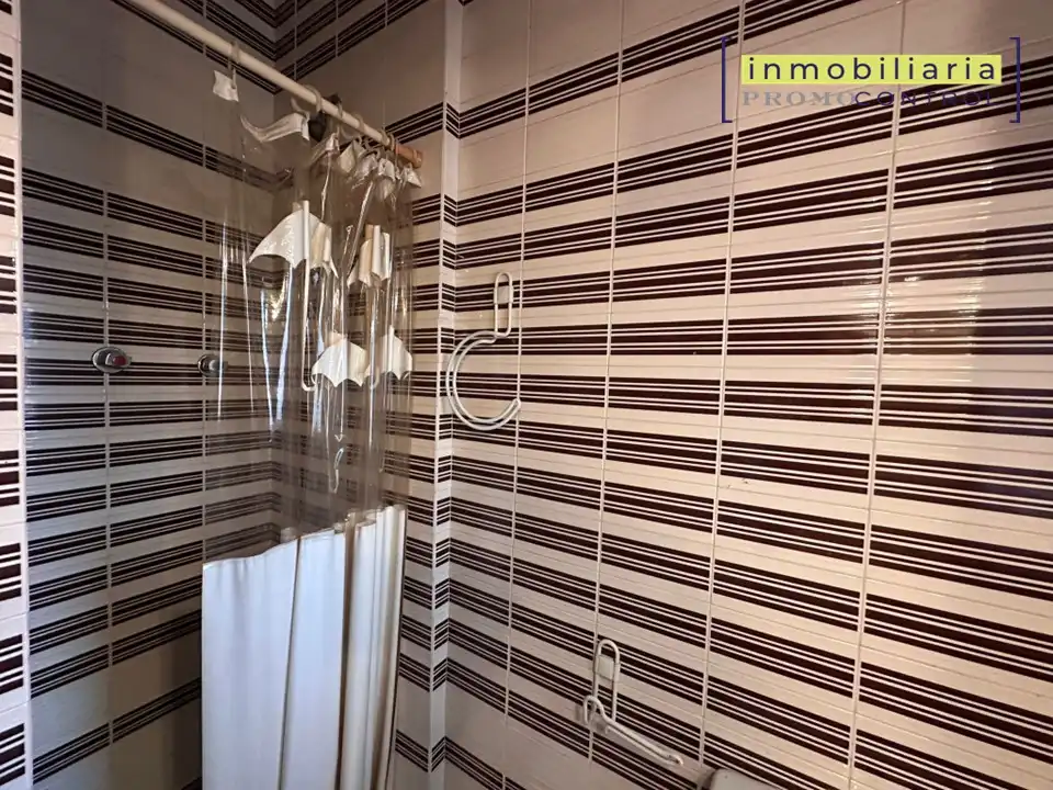Bathroom of Flat for sale in Zuera  with Air Conditioner, Heating and Terrace