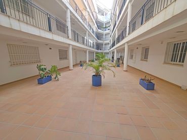 Apartment mit Aufzug zum Verkauf in Calle Armas de Santiago