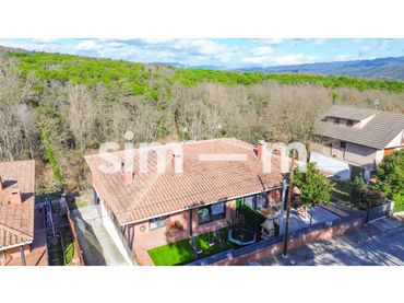 Terraced house with garden for sale in Calle Serrat de la Rodonella