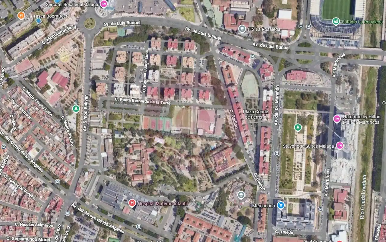 Außenansicht von Wohnung zum Verkauf in Málaga mit Klimaanlage, Terrasse und Alarm