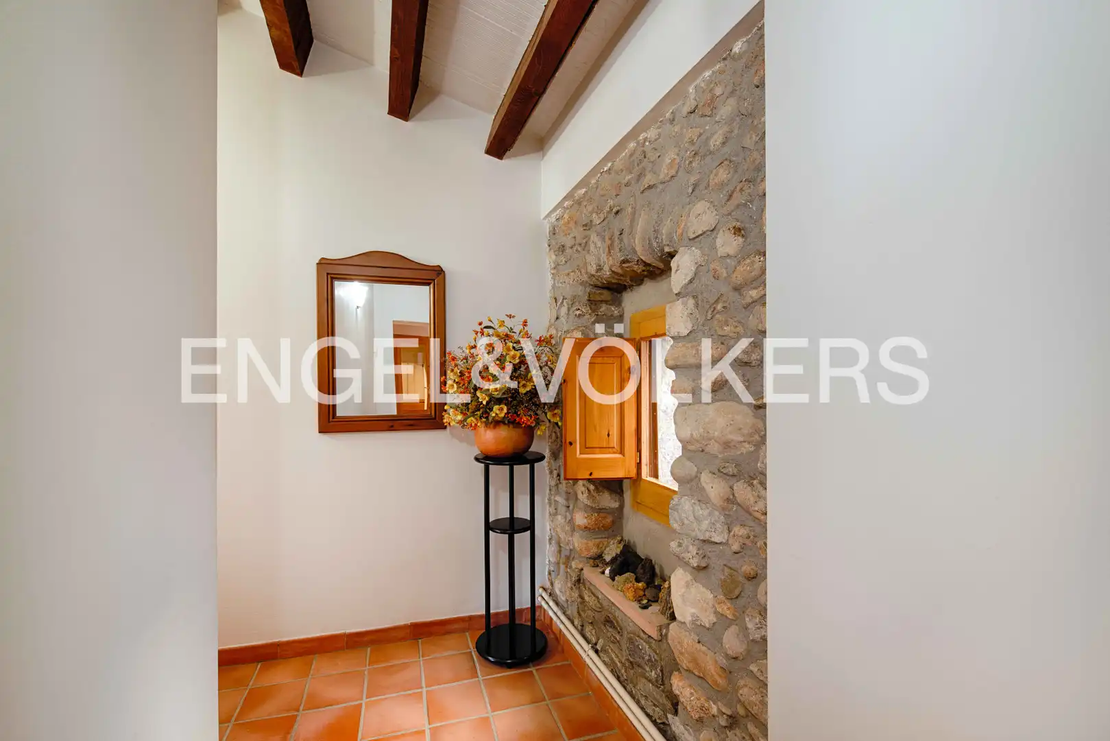 Casa adosada en venta en Cabanelles con Calefacción, Jardín privado y Terraza