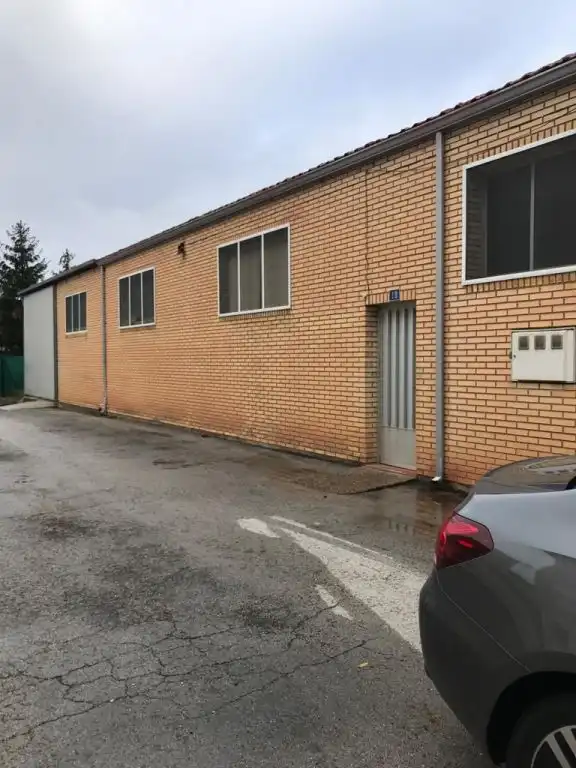 Nave industrial in vendita a Ólvega