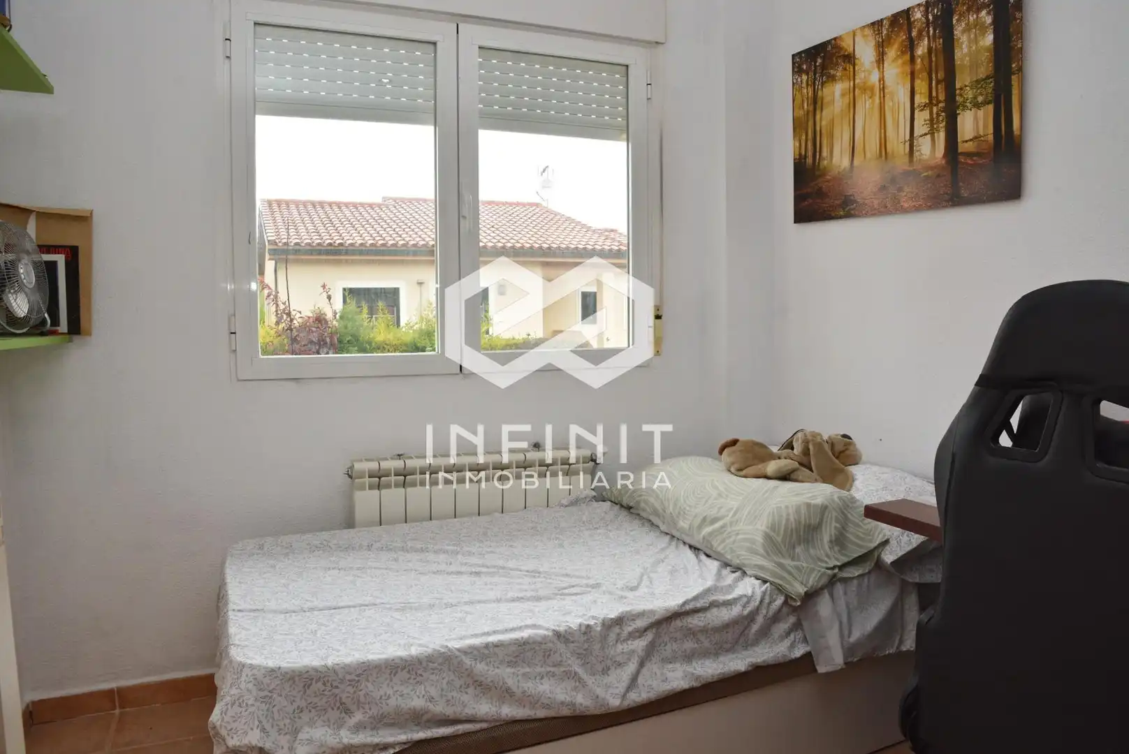 Bedroom of Houses for sale in Yebes  with Air Conditioner, Heating and Private garden