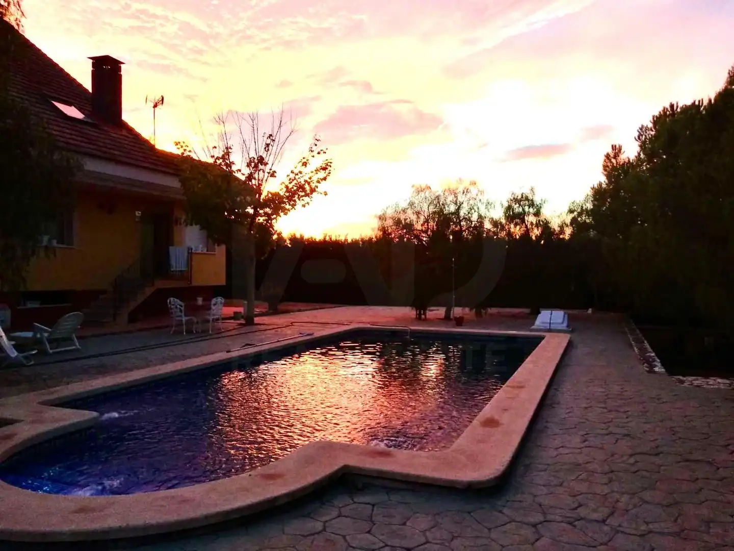 Casa rustica con piscina in vendita a Yecla