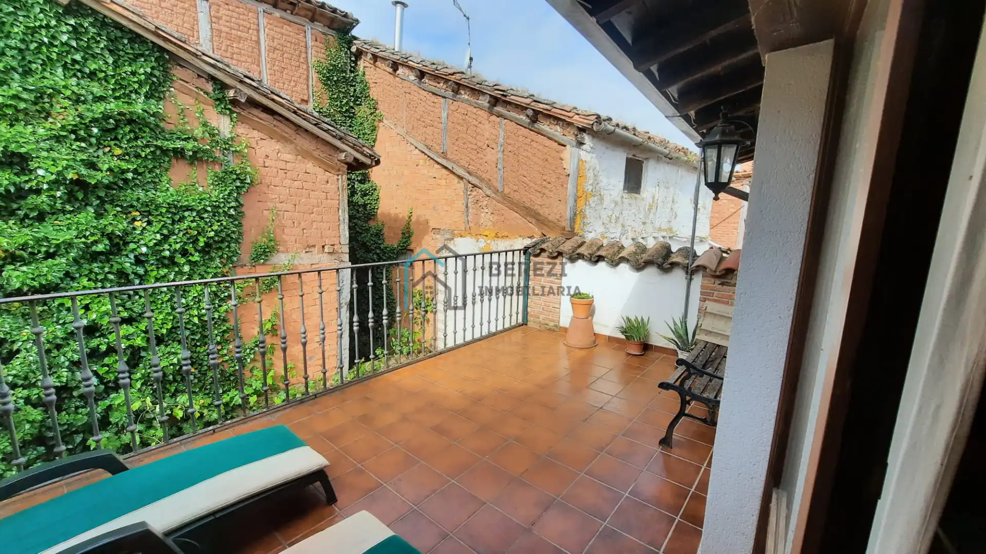 Terrace of Houses for sale in Camprovín  with Terrace, Storage room and Furnished