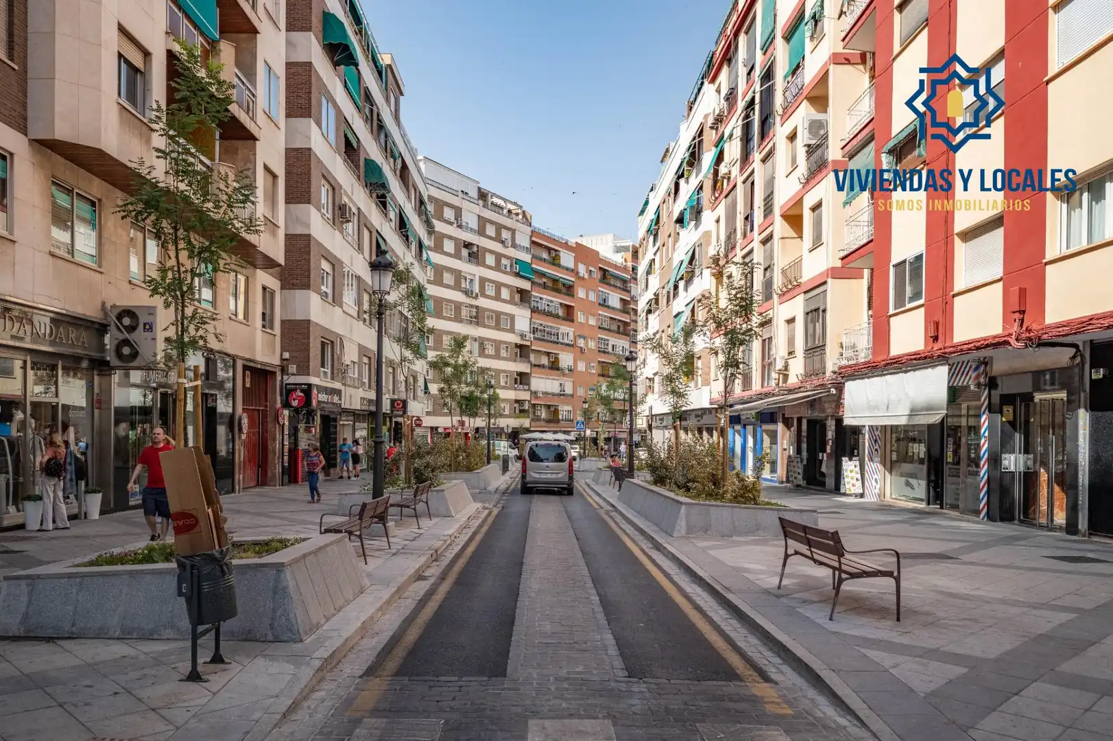 Pis amb terrassa en venda a Calle EMPERATRIZ EUGENIA 6
