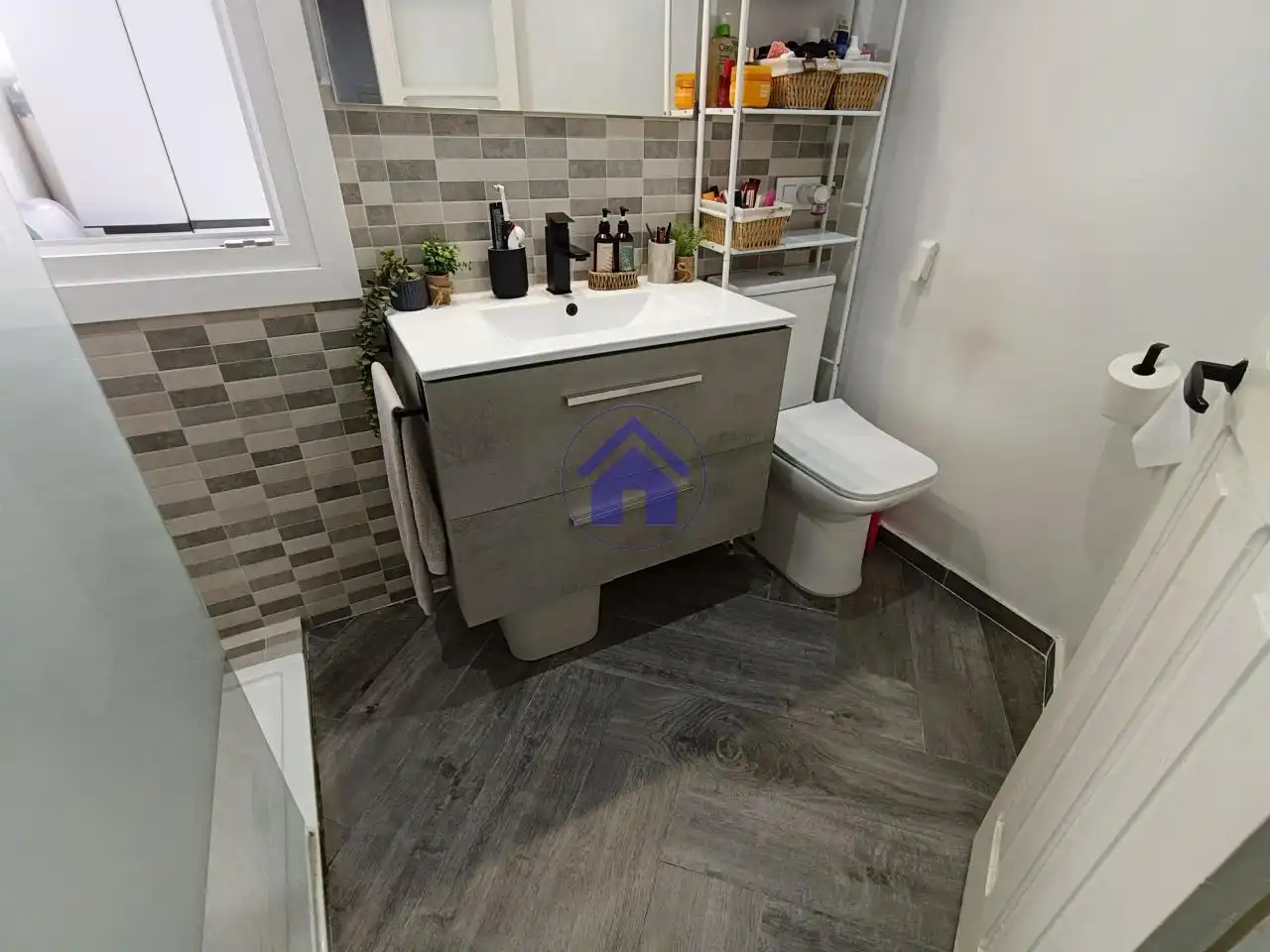 Bathroom of Detached homes for sale in Vigo   with Storage room and Furnished