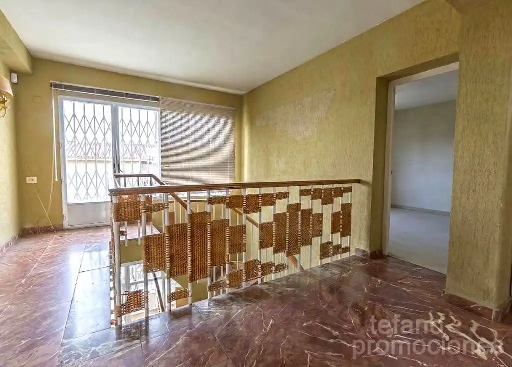 House with terrace for sale in Calle Gabriel y Galán, imagen 26