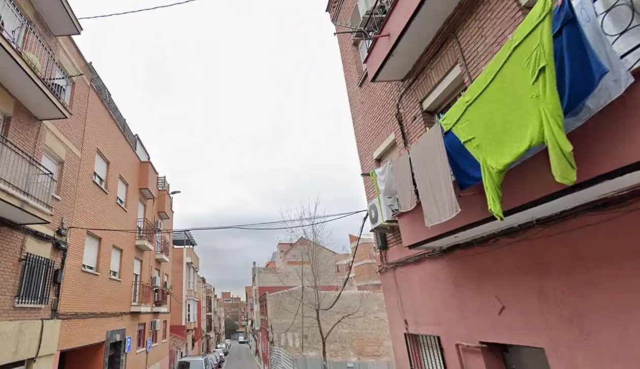 Vista exterior de Apartamento en venta en Madrid