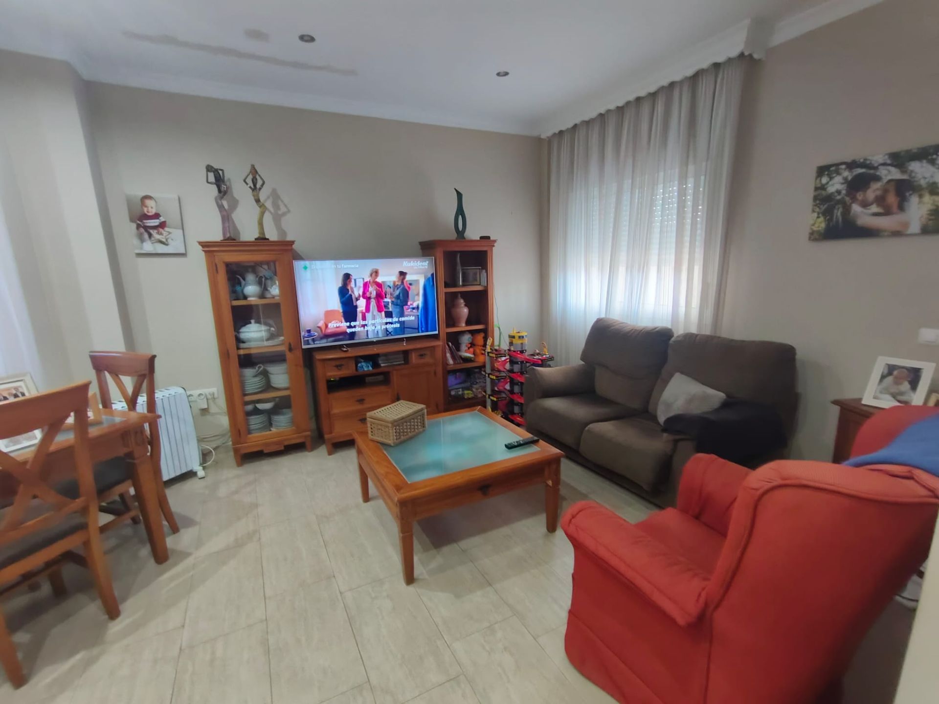 Living room of Single-family semi-detached for sale in La Línea de la Concepción  with Terrace