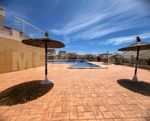 Piscina de Casa adosada en venda en Mazarrón