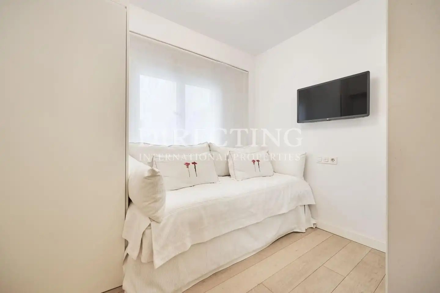 Schlafzimmer von Wohnung zum Verkauf in Madrid mit Klimaanlage und Heizung