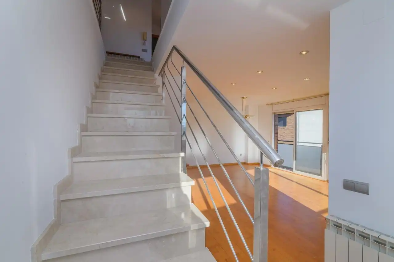 Duplexes for sale in Manresa  with Air Conditioner, Parquet flooring and Terrace