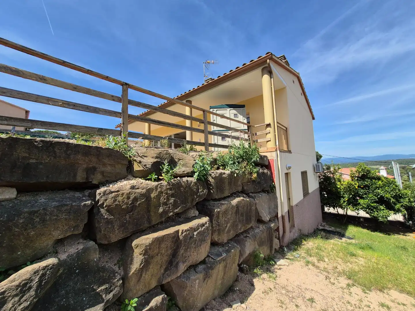 Vista exterior de Casa o xalet en venda en Tordera amb Aire condicionat, Calefacció i Terrassa