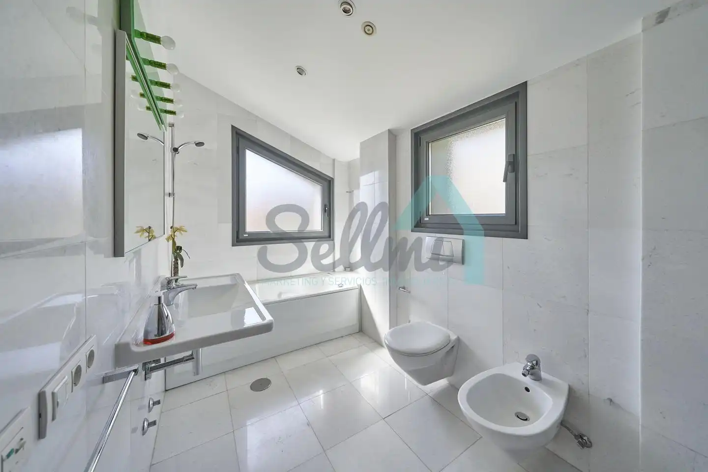 Bathroom of Houses for sale in Gozón  with Heating, Private garden and Terrace