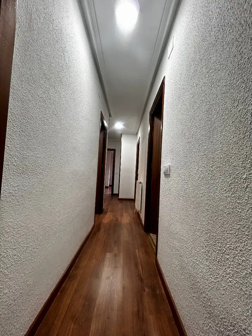 Piso de alquiler en Ávila con Calefacción, Parquet y Horno