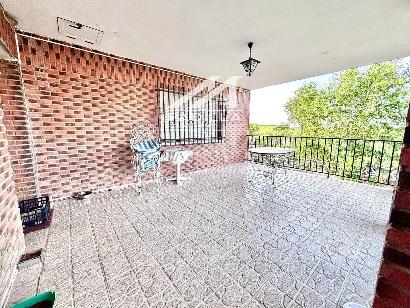 Terrassa de Casa o xalet en venda en El Viso de San Juan amb Calefacció, Terrassa i Piscina