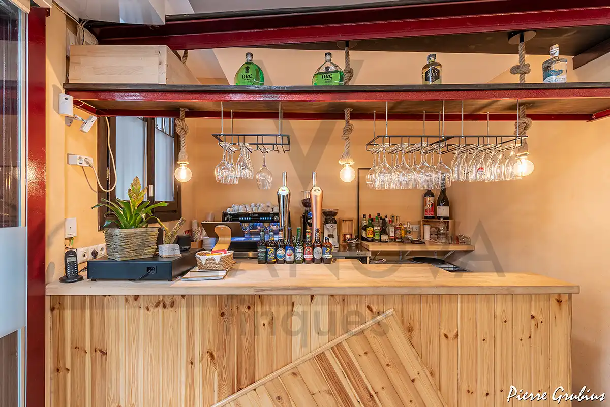 Commercial properties for rent in Falset  with Air Conditioner, Heating and Terrace