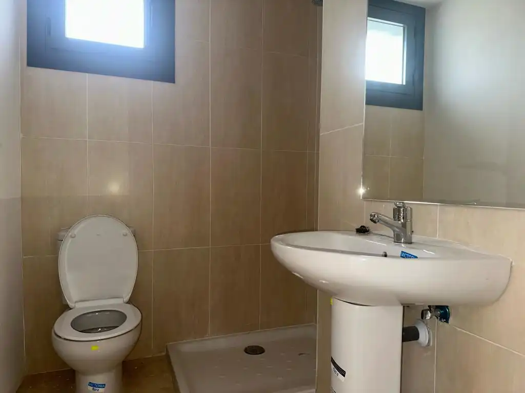 Baño de Casa o chalet en venta en Arroyo de la Encomienda con Jardín privado y Piscina