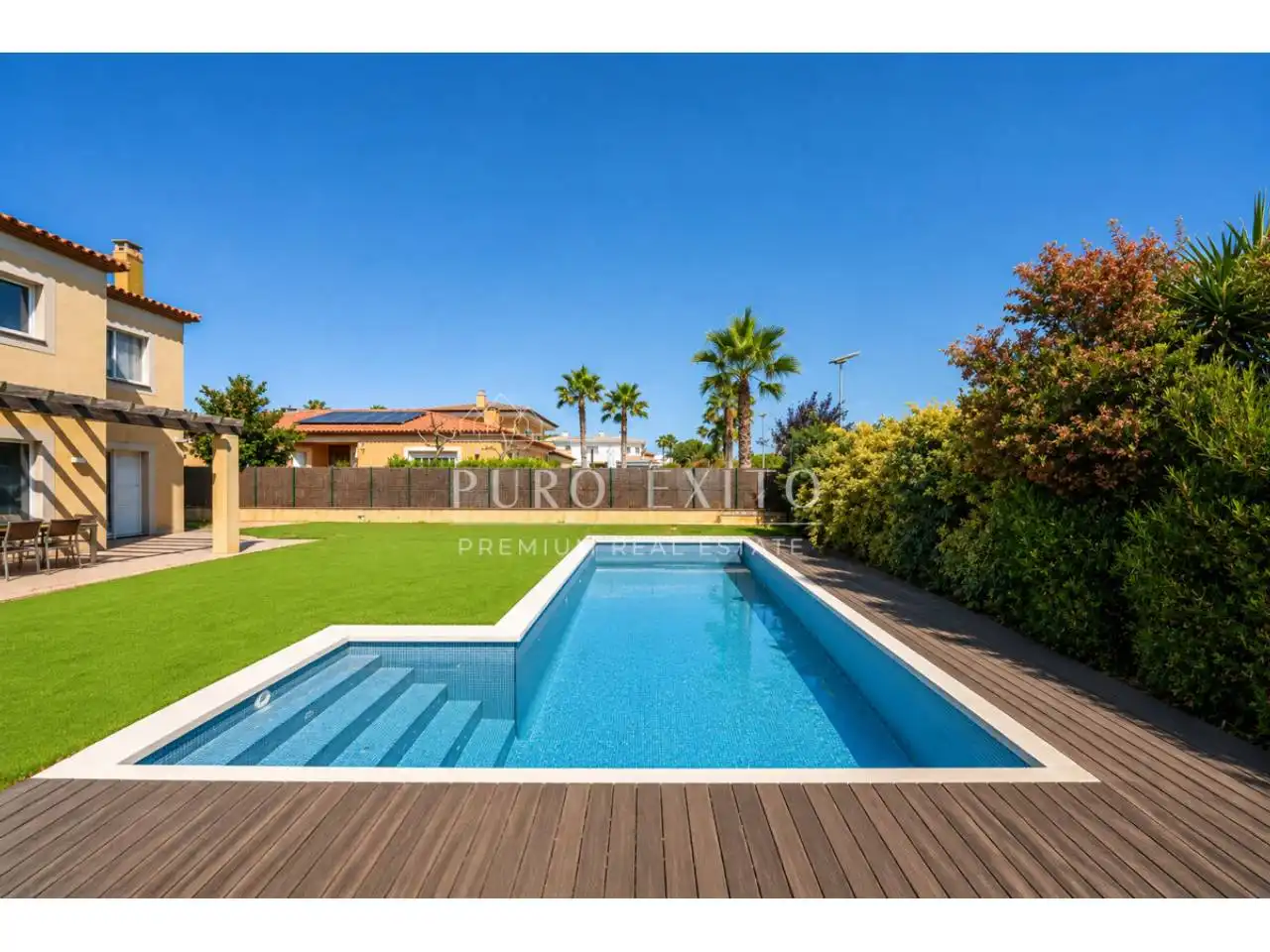Swimming pool of Houses for sale in Reus  with Air Conditioner, Heating and Private garden