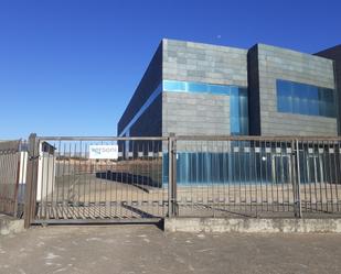 Vista exterior de Nau industrial en venda en Malagón