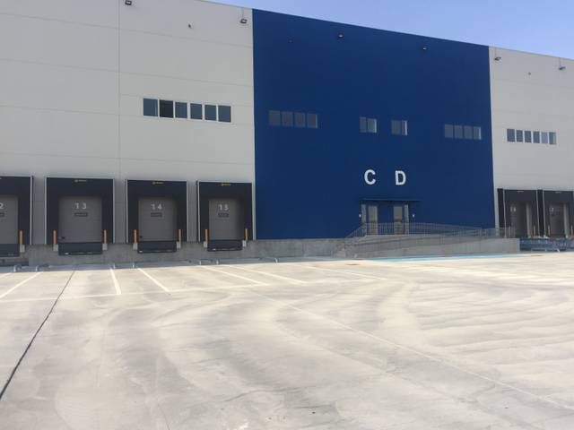 Nave industrial en Alquiler en Calle de los Tapiceros, 1 en Montserrat - Parque Empresarial