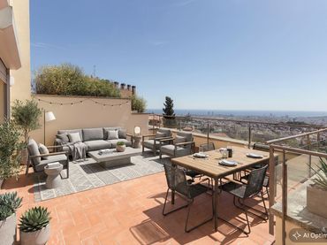 Casa amb balcó en venda a Sarrià - Sant Gervasi