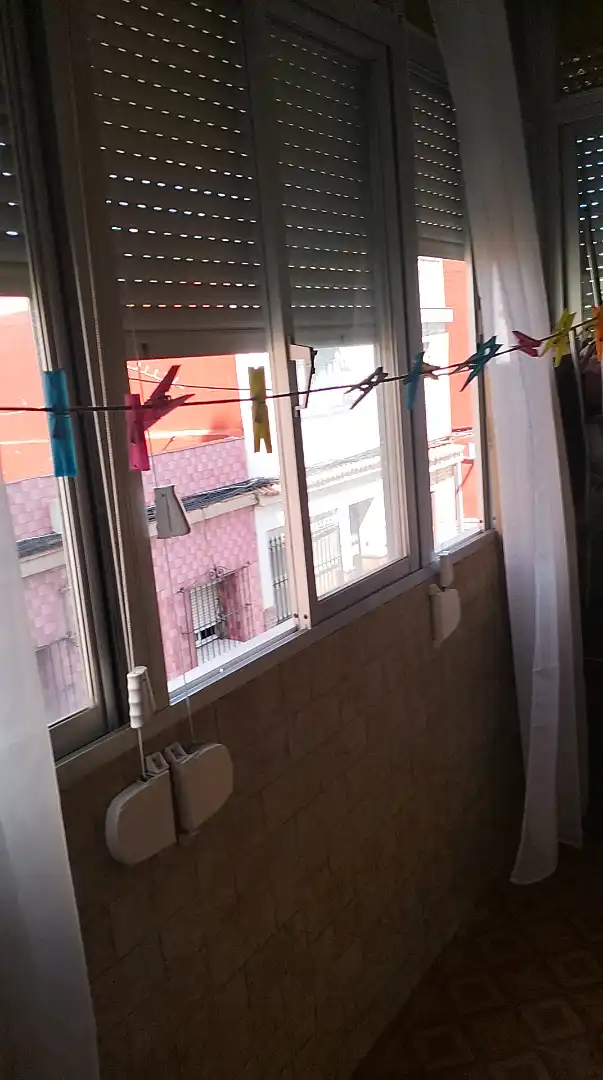 Terraza de Piso en venta en La Línea de la Concepción con Aire acondicionado, Amueblado y Balcón