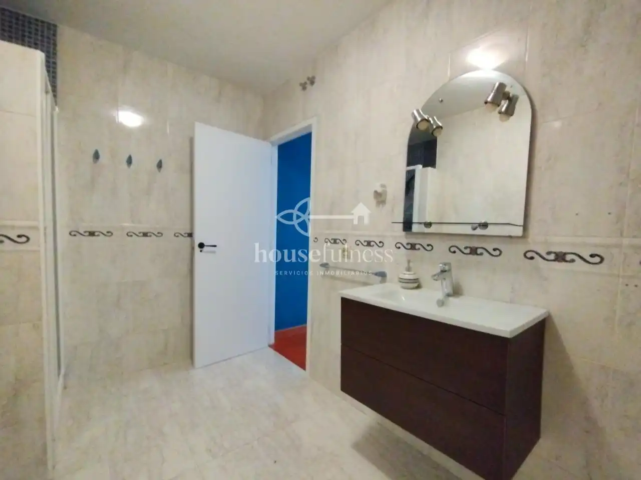 Baño de Piso en venta en Ares con Terraza y Trastero