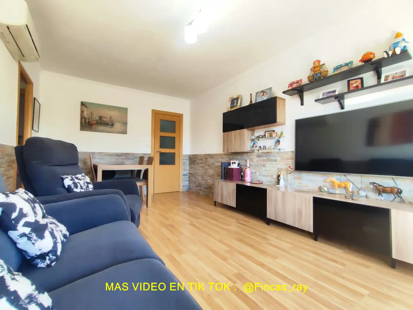 Sala d'estar de Pis en venda en Polinyà amb Aire condicionat, Calefacció i Parquet