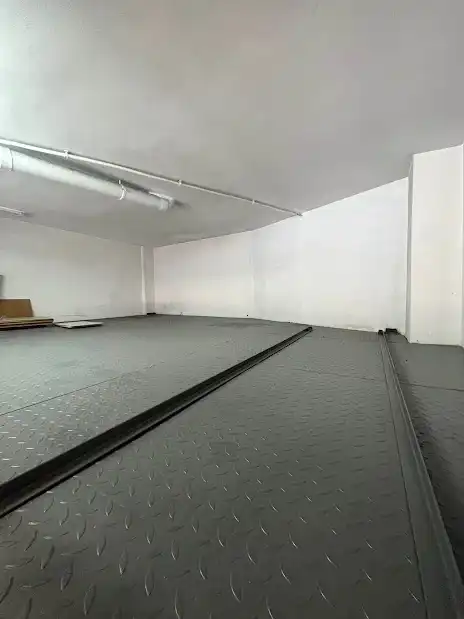 Local comercial de lloguer a Carrer Federico García Lorca, imagen 4