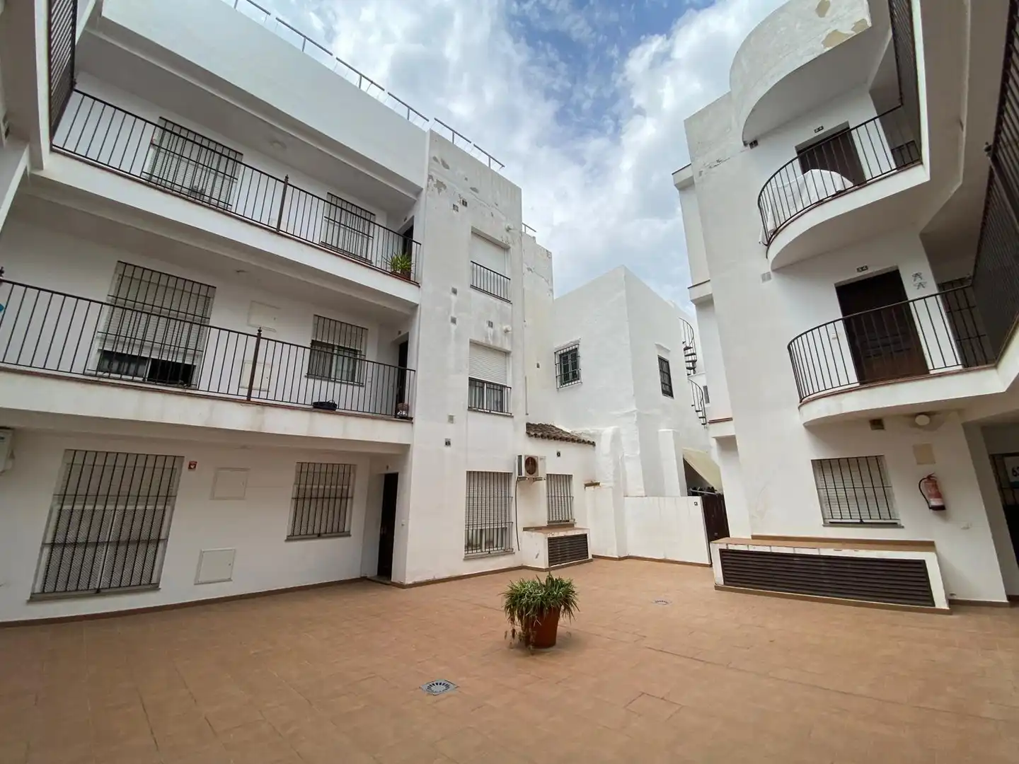 Exterior view of Flat for sale in Sanlúcar de Barrameda  with Balcony