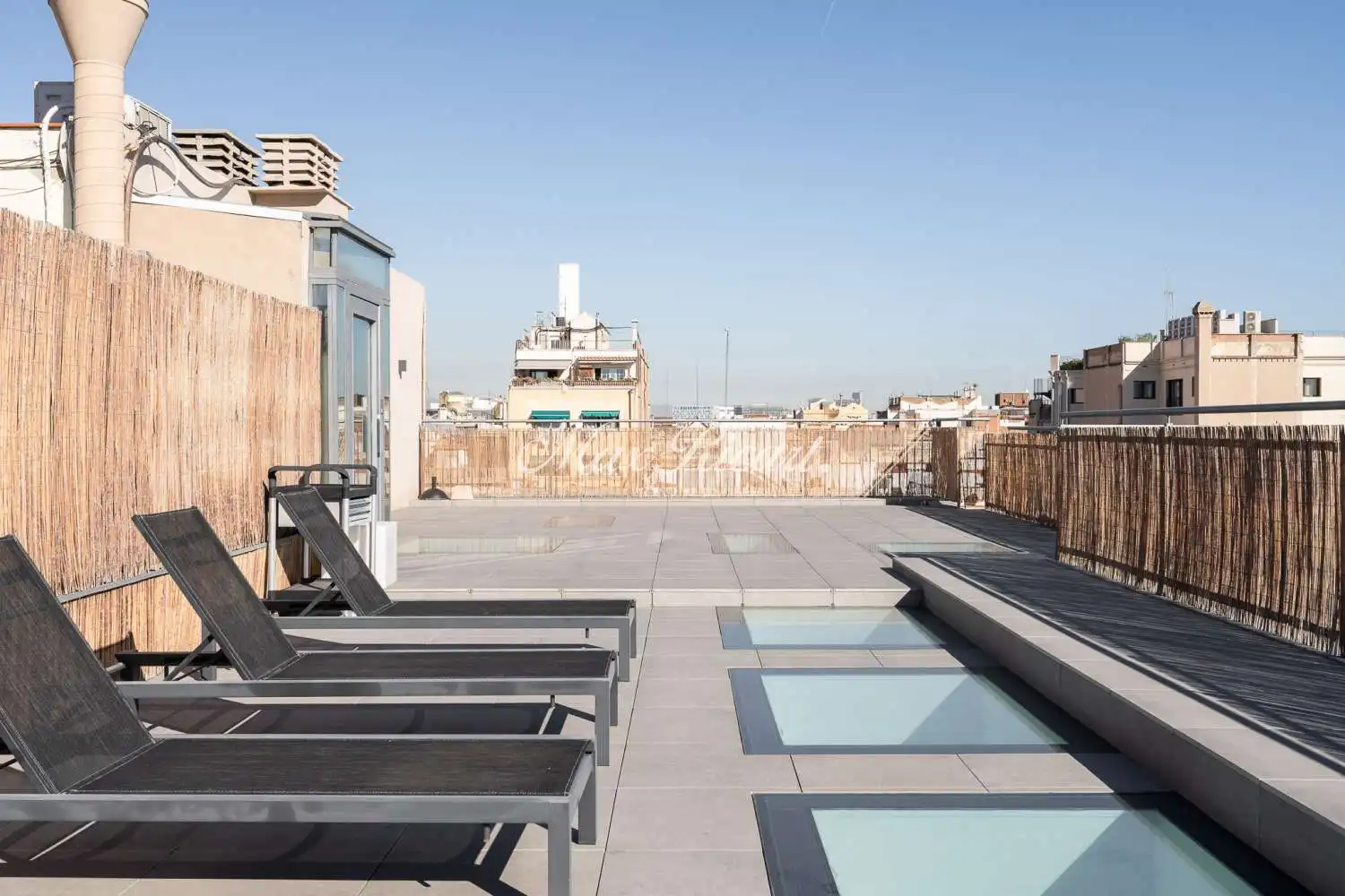 Attic for rent in N/A, Dreta de l'Eixample