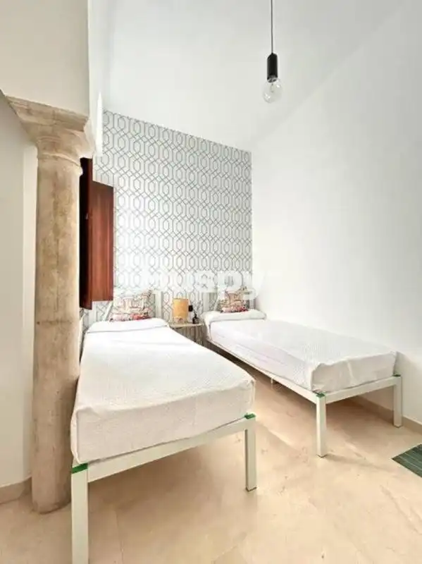 Bedroom of Flat for sale in Casco Antiguo