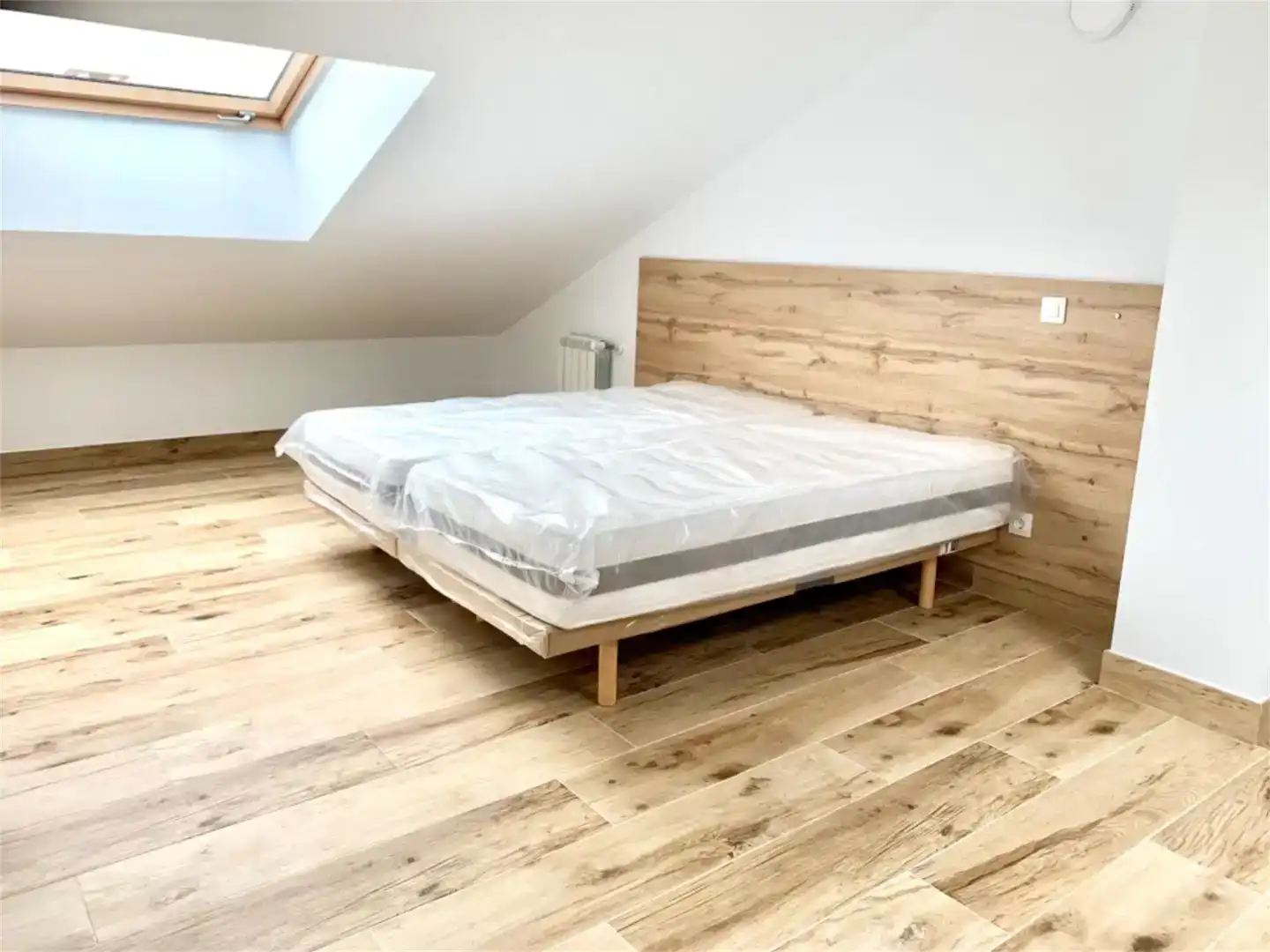 Dormitori de Casa o xalet de lloguer en Arnuero amb Jardí privat, Traster i Moblat