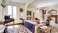 Living room of Flat for sale in  Barcelona Capital  with Heating and Balcony