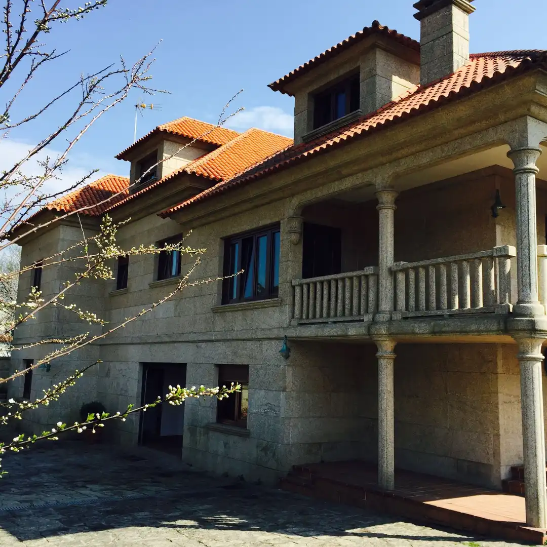 Exterior view of Houses for sale in Meaño  with Private garden, Terrace and Furnished
