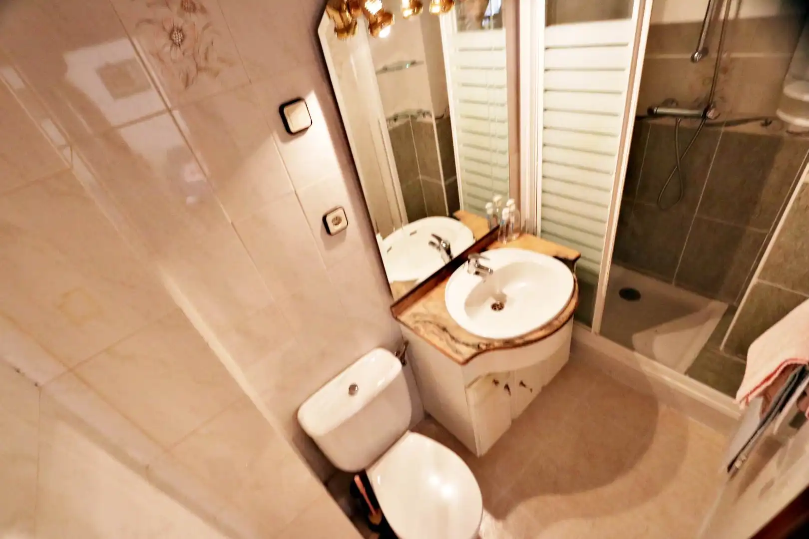 Badezimmer von Wohnung zum Verkauf in Getafe mit Privatgarten, Terrasse und Abstellraum