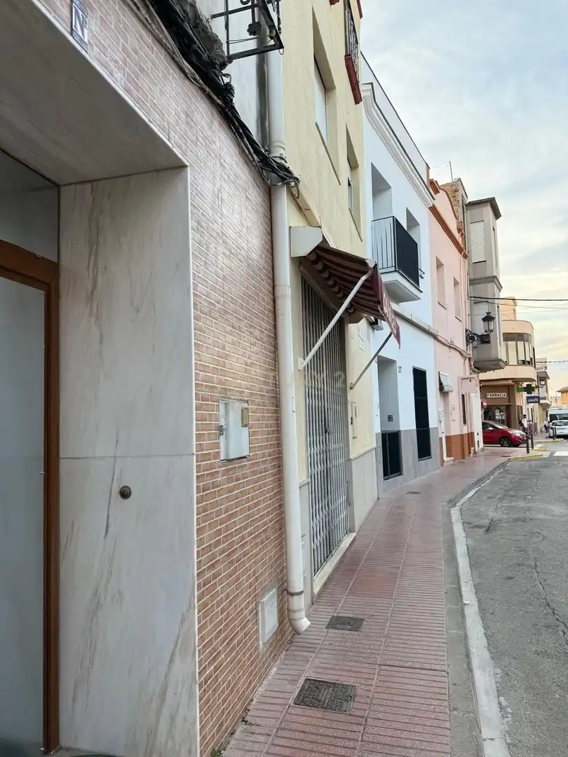 Adosado en venta en Carrer Santa Bárbara, Piles, Spain, imagen 2