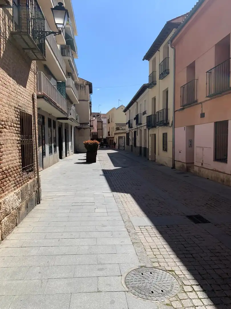 Vista exterior de Apartament en venda en Alcalá de Henares