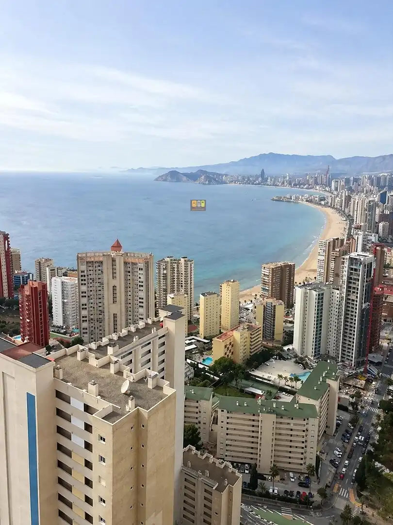 Exterior view of Attic for sale in Benidorm  with Air Conditioner, Terrace and Balcony