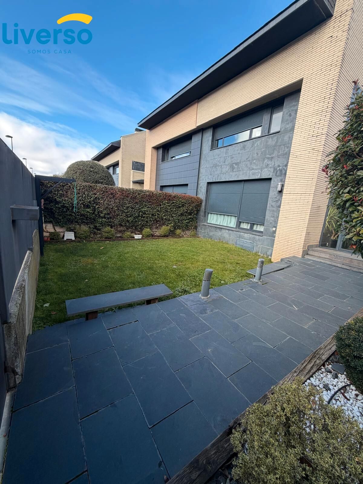 Jardí de Casa adosada en venda en Burgos Capital amb Calefacció, Jardí privat i Terrassa