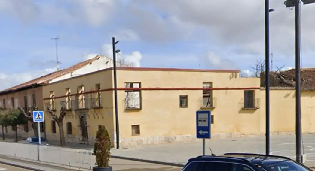 Gebäude zum Verkauf in Calle Lagares, Rueda