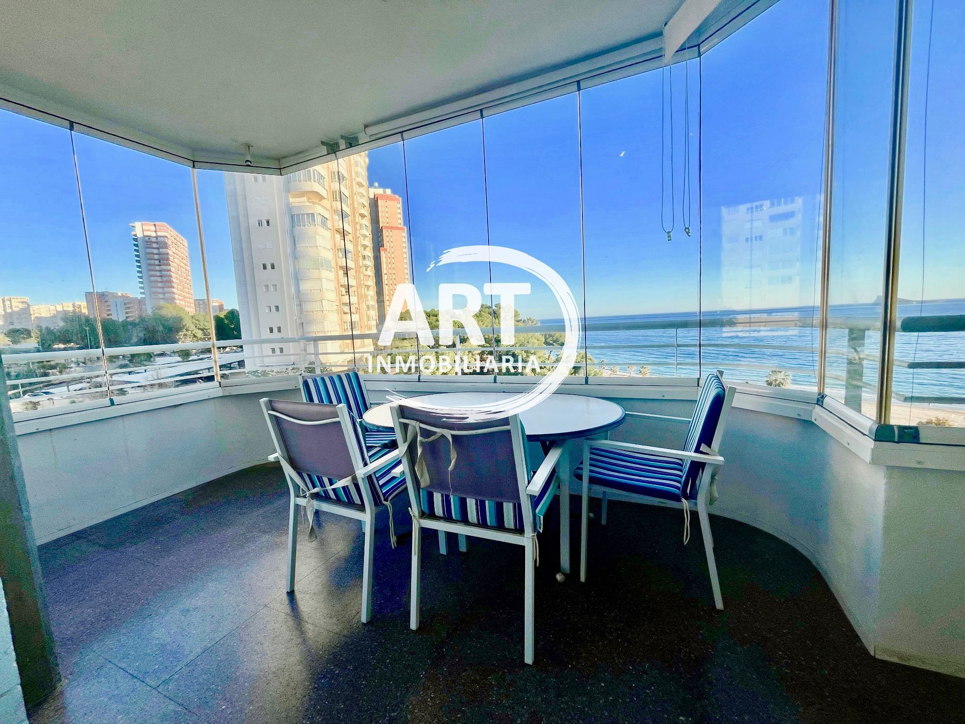 Vista exterior de Apartament en venda en Benidorm amb Aire condicionat, Calefacció i Terrassa