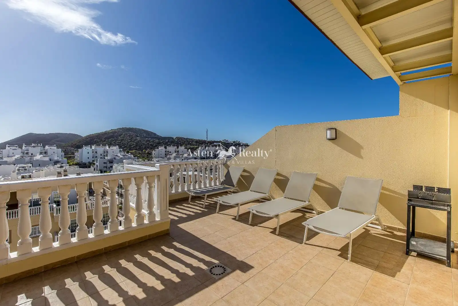 Ático con piscina en venta en Jilguero, imagen 13