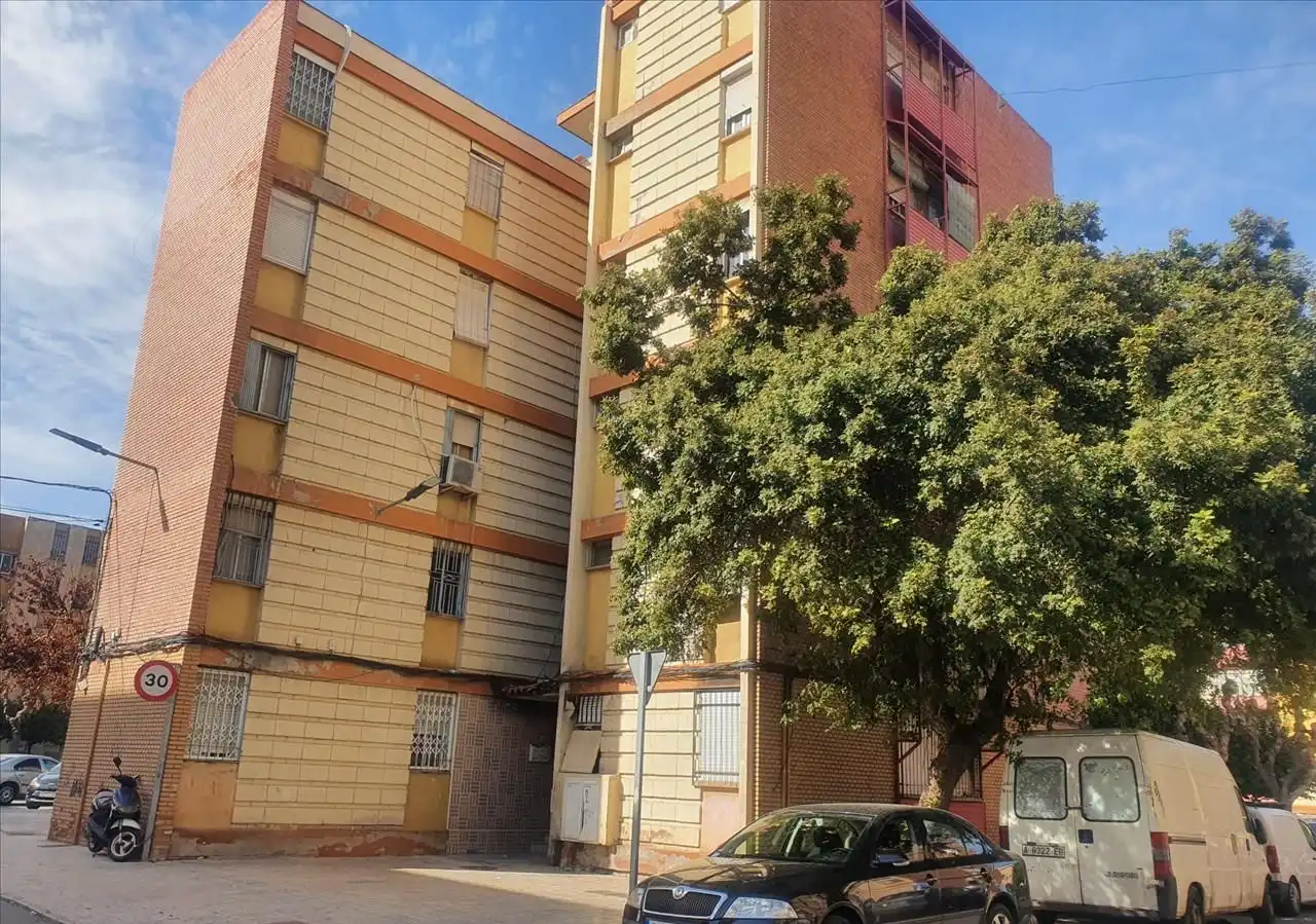Apartment for sale in Poligono Paz 4