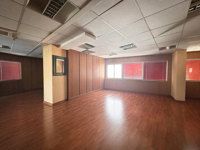 Local comercial en Venta en Sanfeliu