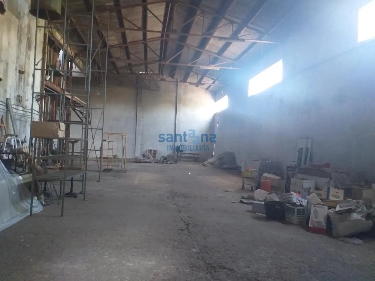 Fabrikhallen zur Miete in León Capital 