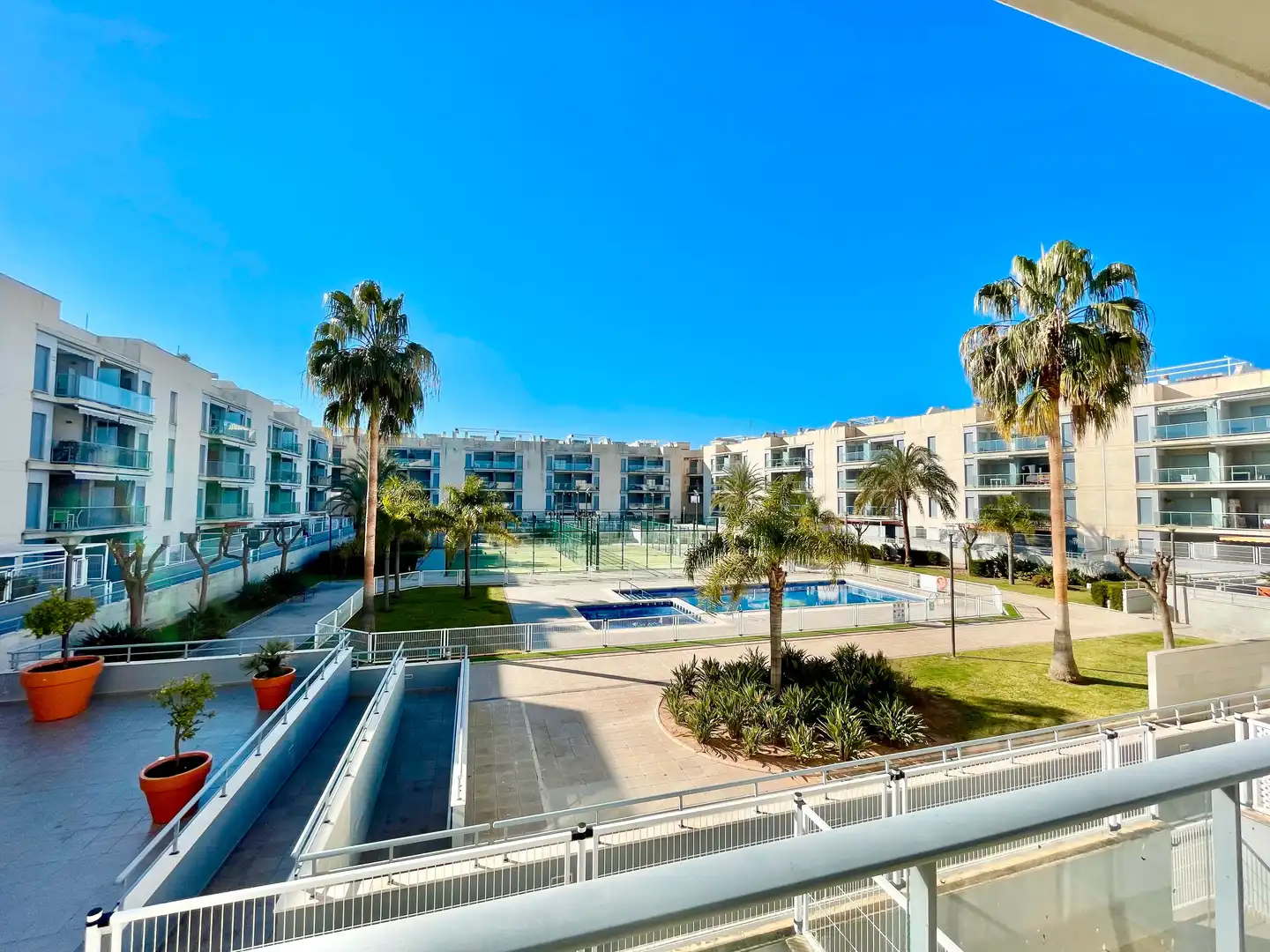 Apartamento de alquiler en V-01, Almenara