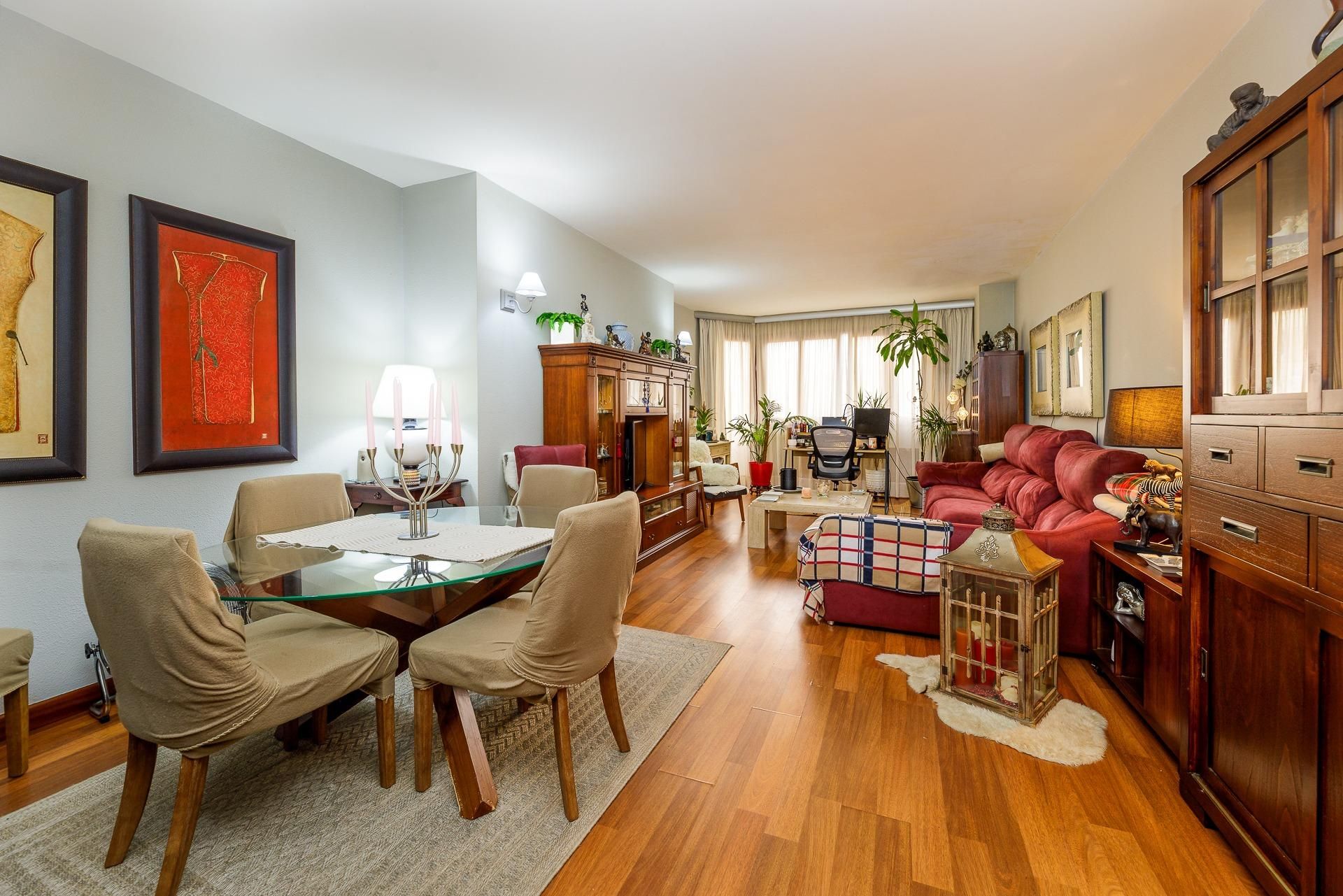 Sala d'estar de Pis en venda en  Palma de Mallorca amb Aire condicionat, Traster i Balcó